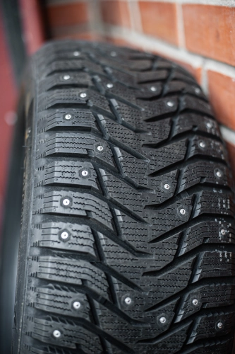 фото протектора и шины Ice Blazer WST3 Шина Sailun Ice Blazer WST3 175/65 R14 86T