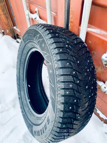 фото протектора и шины Ice Blazer WST3 Шина Sailun Ice Blazer WST3 185/55 R15 86T